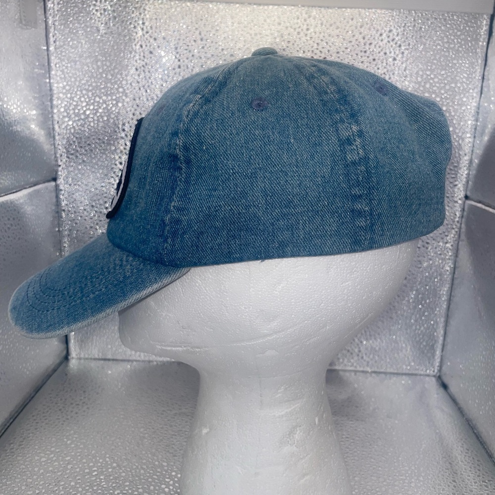 CALI HAT - Picture 3 of 5